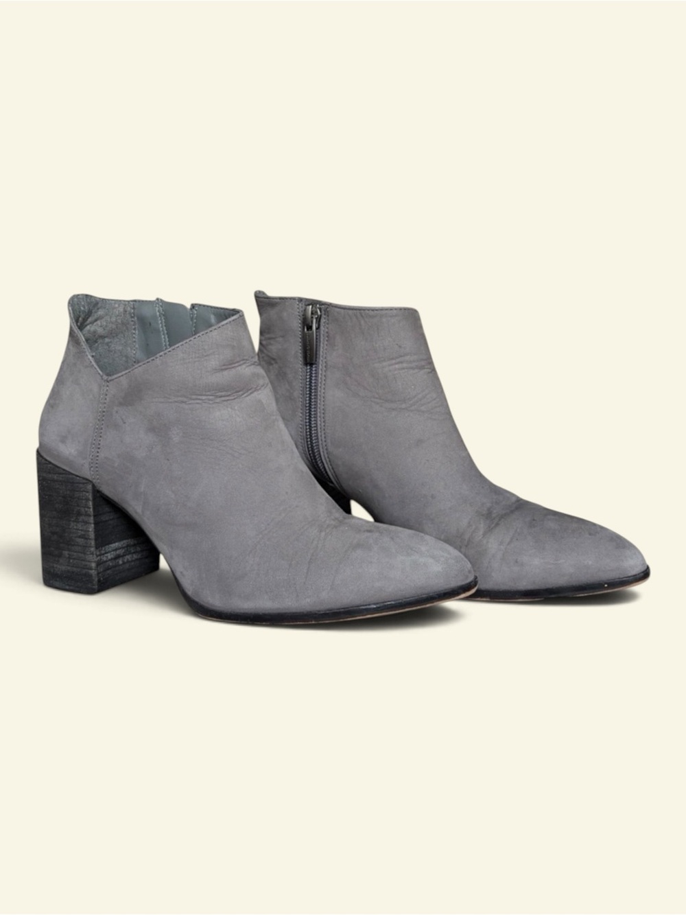 Vince Camuto Grey Katrina Leather Ankle Boots Block Heel Western 5.5M Boho Chic